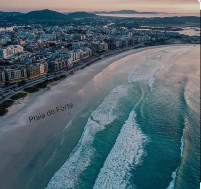 Temporada Praia Do Forte Cabo Frio Exterior foto